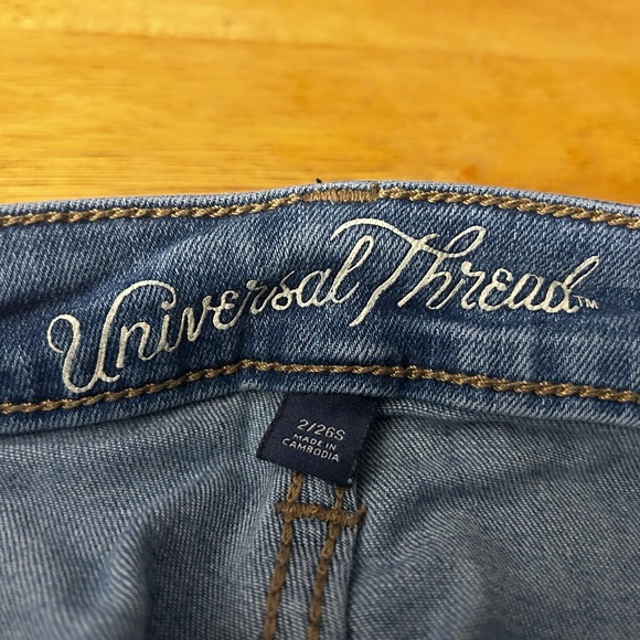 Universal Thread Light Blue Straight Jeans - Picture 2 of 2